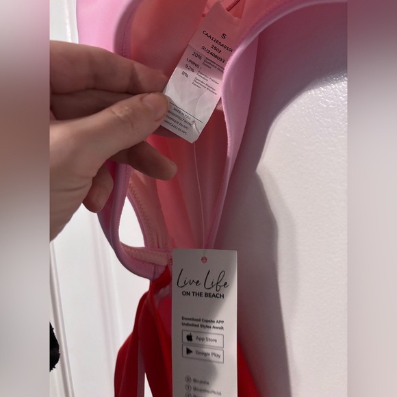 NWT Cupshe Pink & Red Cutout Bikini Set Small Size Small - Picture 4 of 5